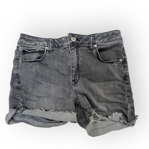 🍀American Eagle outfitters skinny gray cut off distressed denim shorts